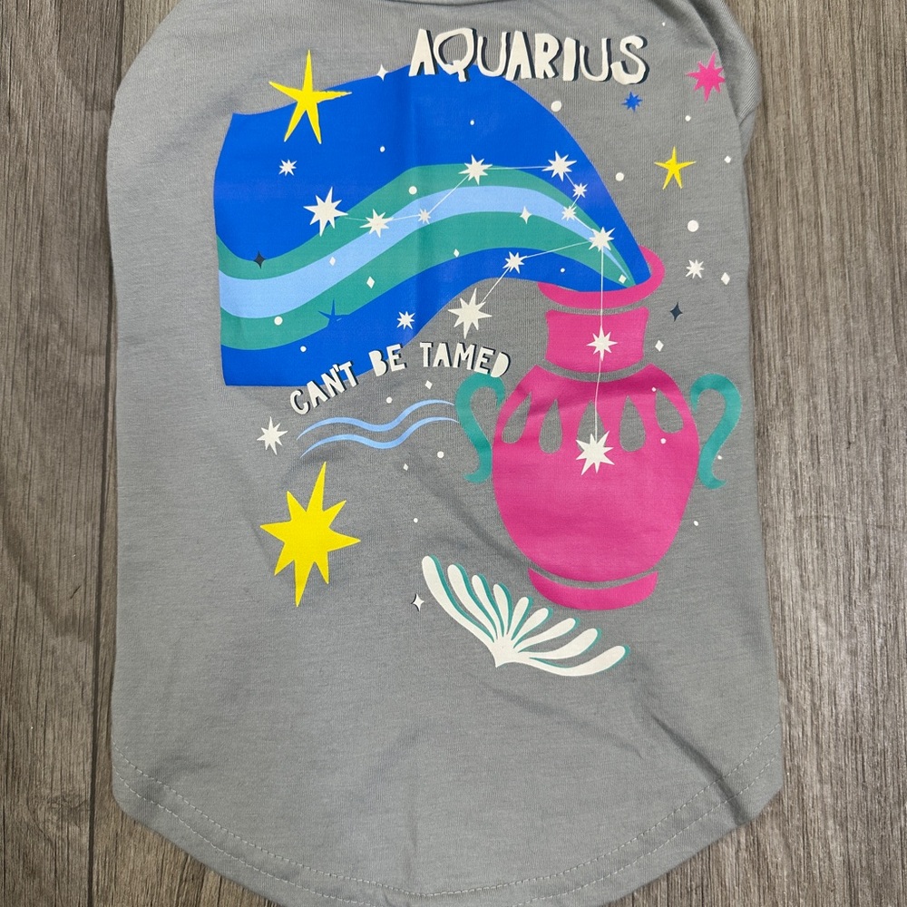 Aquarius Zodiac Dog T Shirt Petco Size M Astrology Pet Apparel